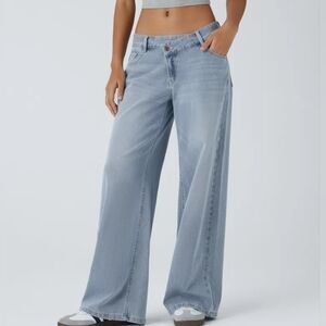 HALARA Light Wash Wide Leg Jeans
